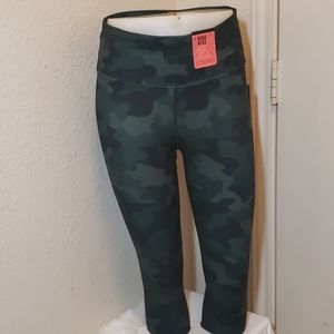 Love.Life Live High Rise 7/8 Camouflaged